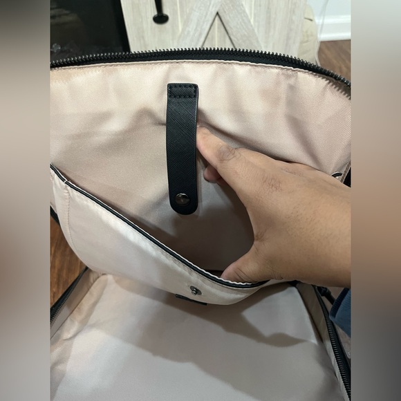 Calpak Kaya 15 inch laptop backpack - Picture 13 of 14